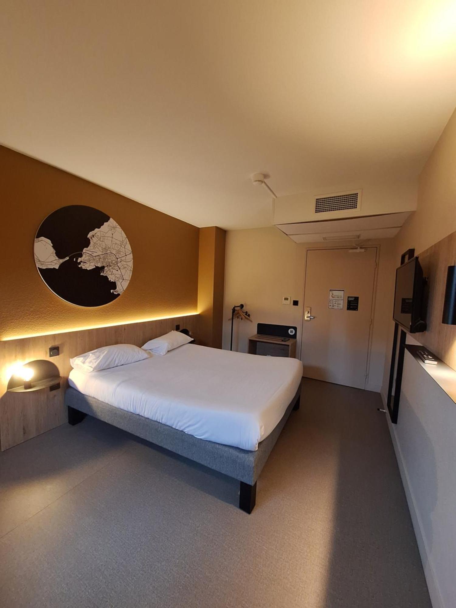Hotel La Rochelle Centre Les Minimes La Rochelle (Charente-Maritime)
