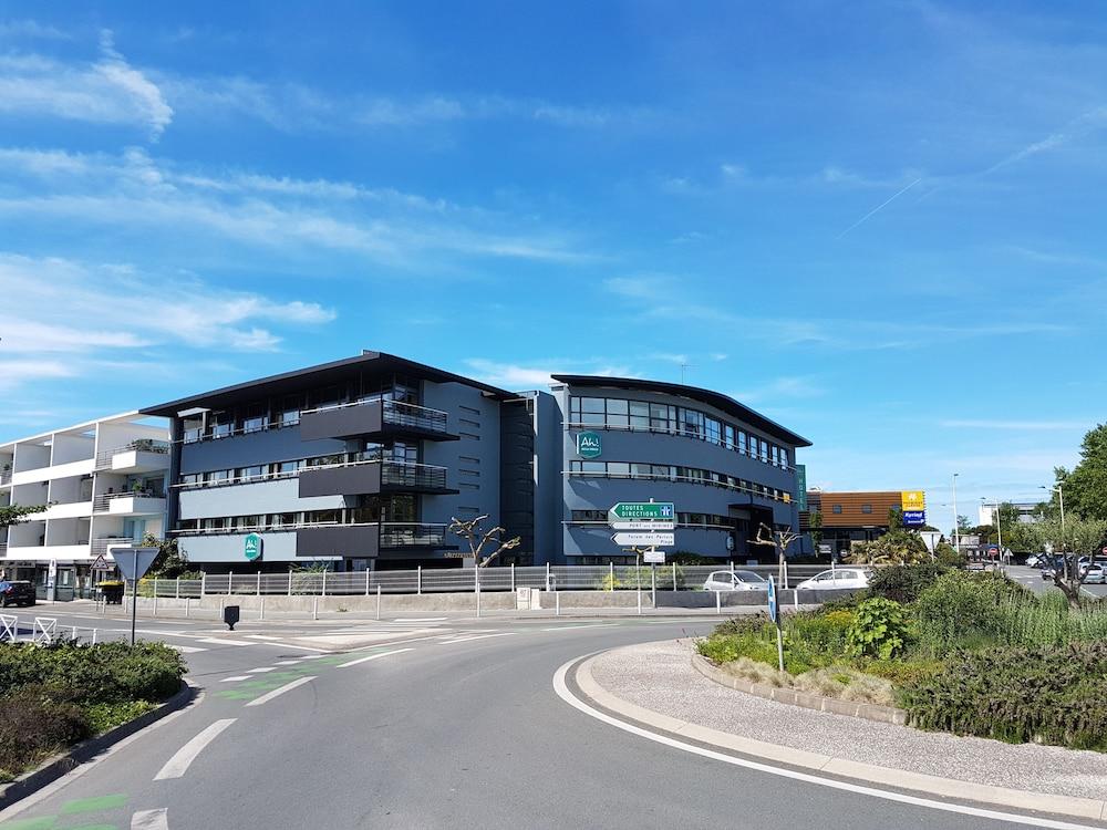 Hotel La Rochelle Centre Les Minimes 3*