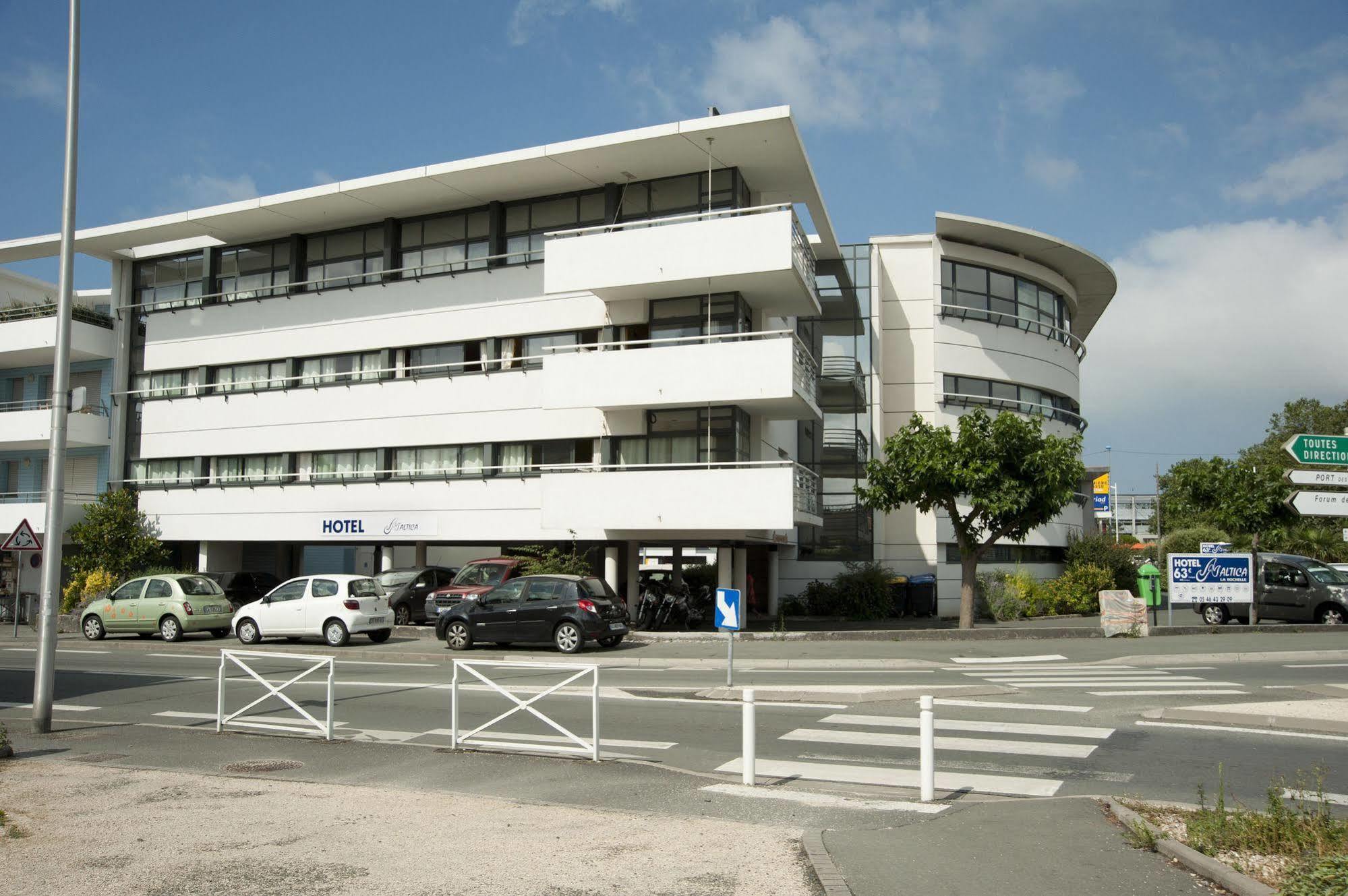 Centre Les Minimes Hotel 3*